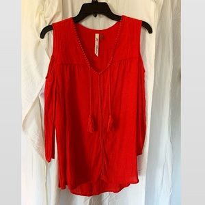 Cold Shoulder Pleasent Blouse with 3/4 sleeves